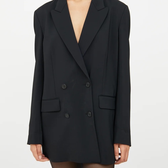 Aritzia Wilfred Cherrelle Classic Black Double-Breasted Blazer - Picture 6 of 6